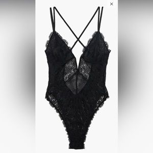 Savage X Fenty Deco Glass Lace Teddy